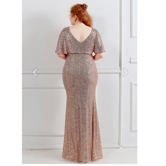 Chicwish | Cape Sleeve Mesh Insert Sequined Gown | Champagne | XXL - Picture 2 of 14